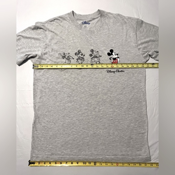 Mickey Mouse tshirt scetched and embroidered size XL (46/48) - Picture 6 of 7